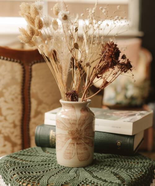 - imageVase Solara